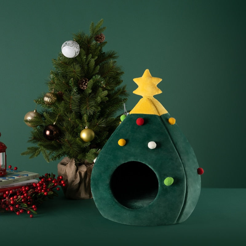 Christmas Tree-Shaped Cat Cave Bed