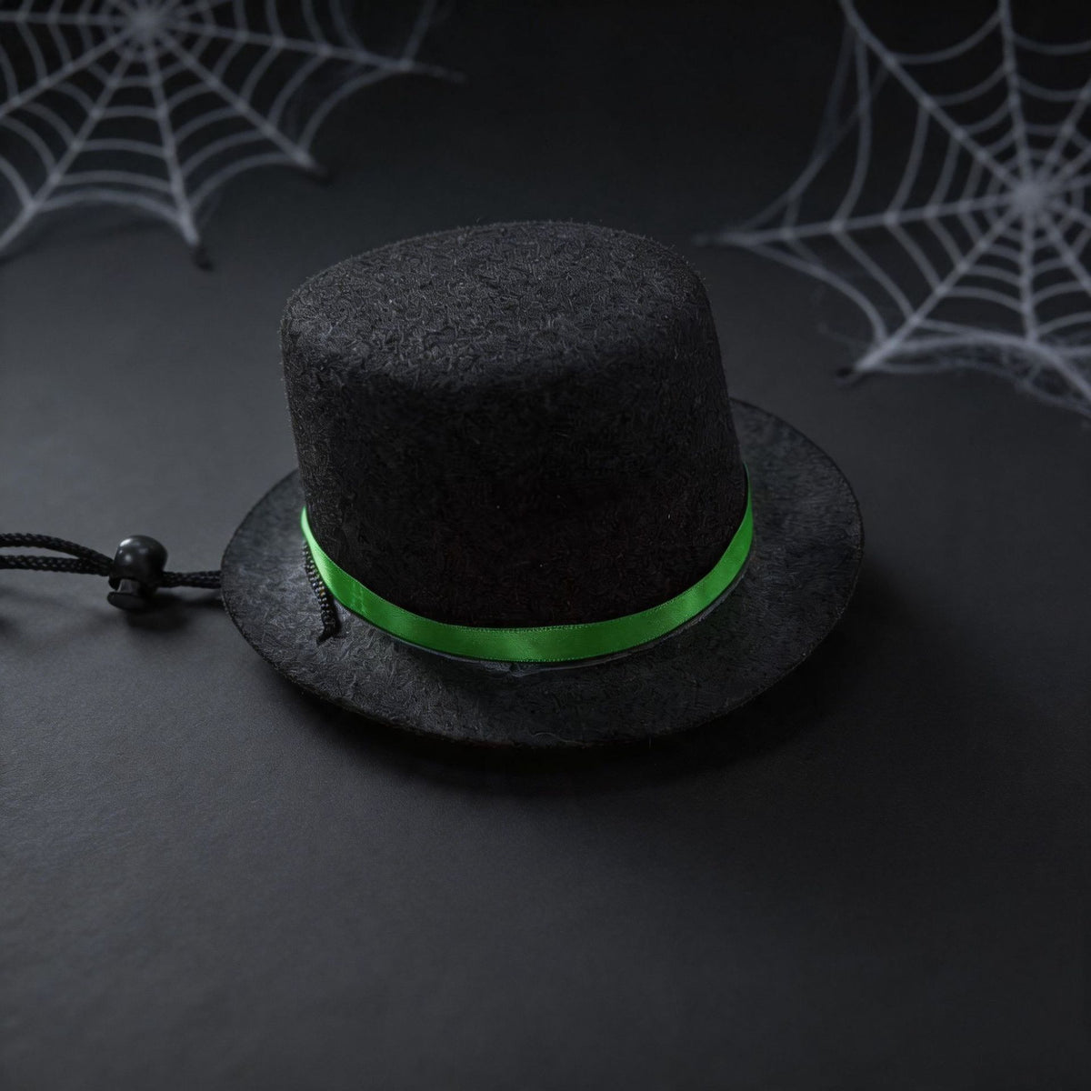 Mini Party Hat for Cats & Dogs — Halloween, Christmas & Birthday, 9 Styles